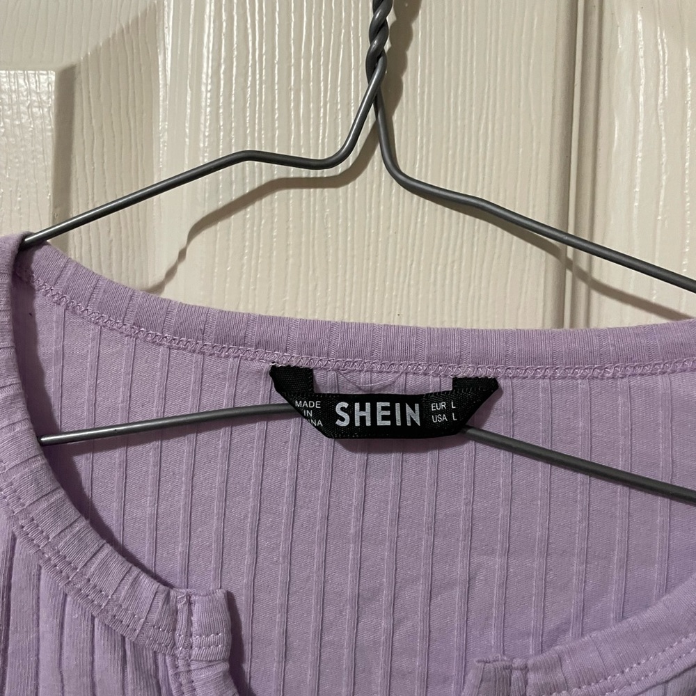 Shein top - Picture 2 of 2